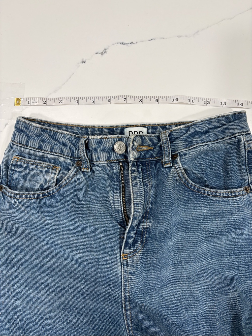 BDG Urban Outfitters Mom Jeans High Rise 100% Cotton Relaxed Denim Size 28 - Picture 7 of 9